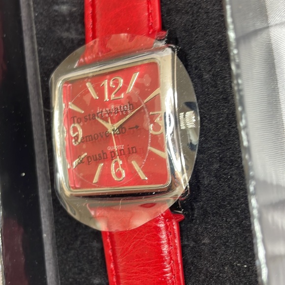 Joan Rivers Watch - Picture 4 of 10